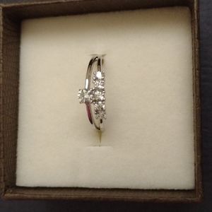 14k Diamond Ring with  beautiful details